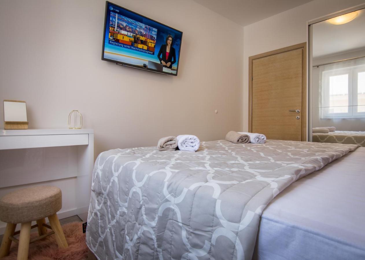 Apartman Petra Apartment Makarska Exterior photo
